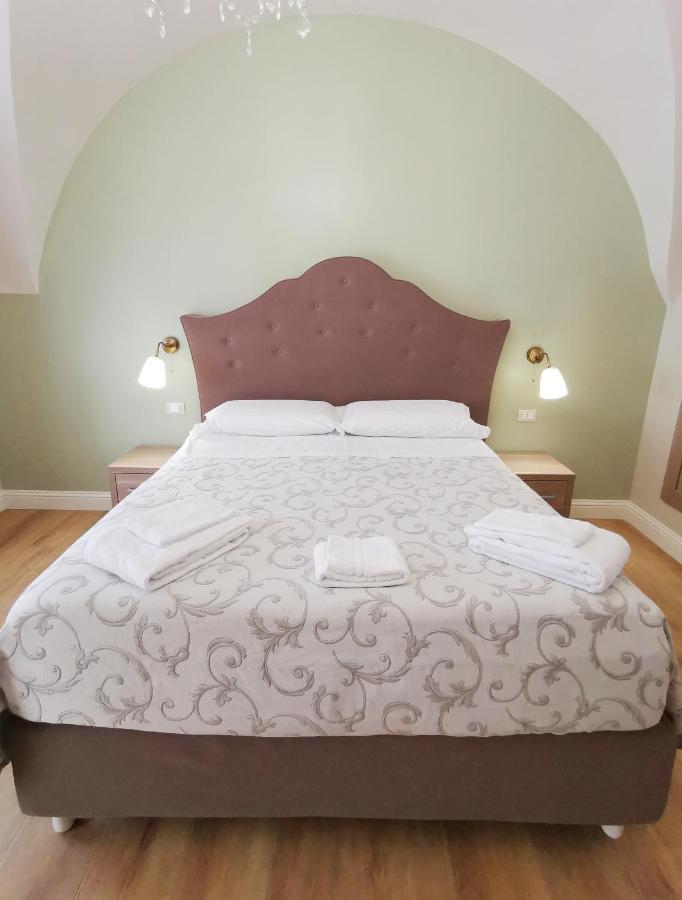 Bed and Breakfast Opera Relais 85 à Messine Extérieur photo