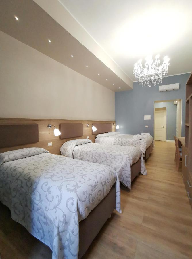 Bed and Breakfast Opera Relais 85 à Messine Extérieur photo